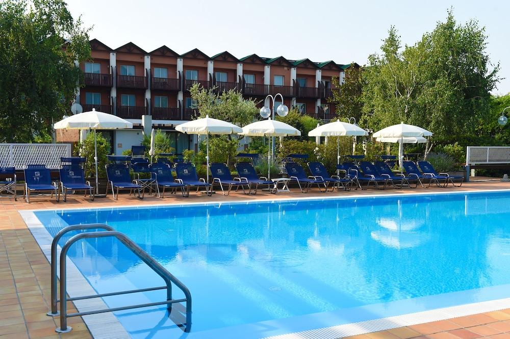 Iseo Lago Hotel Esterno foto